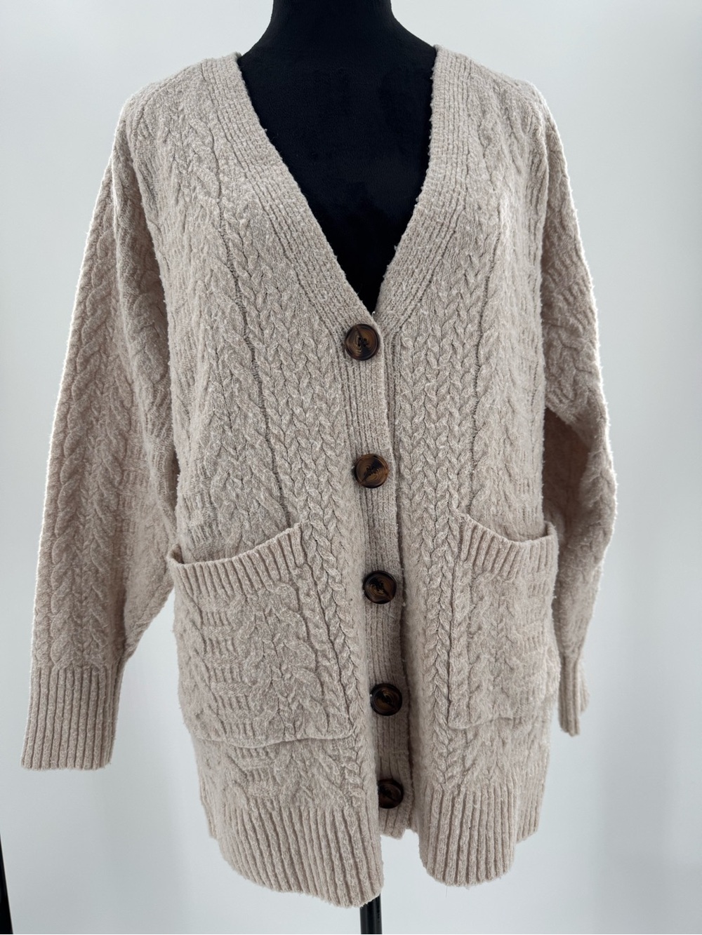 Altar'd State Oversized Cable Knit Cardigan Oatmeal Size Small